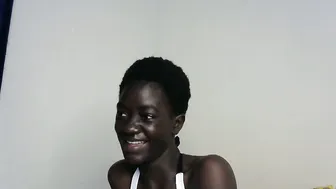 Petitte_gyaal lovense porn cam
