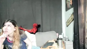 Roxihazeleyes dildo - (03/20/2026)