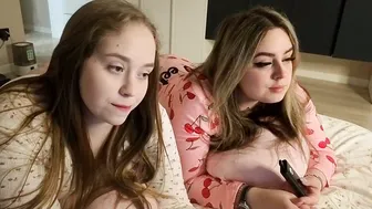 sofaris recorded nude video 840451