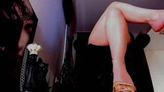 queencatsnow 03/21/2026