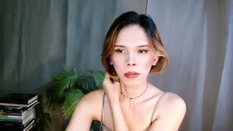 Shes_notme (03/21/2026)
