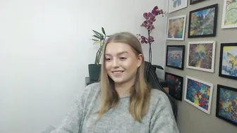 mysteryericax joi webcam show