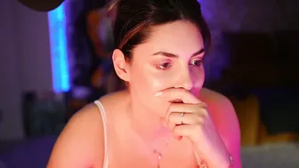 Alliesynns 03-21-2026 horny amateur