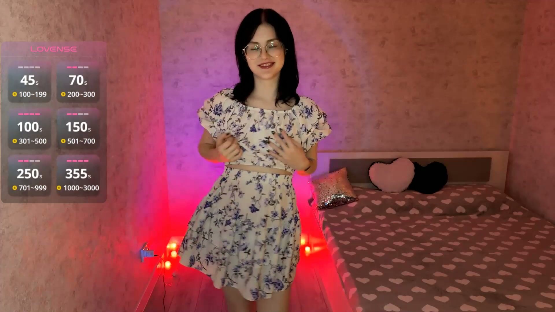 Eleniswackhammer 21-Mar-2026 on live cam