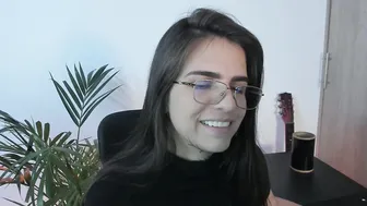 Meurief cam nude (03/22/2026)