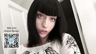 Vailyreb cam nude 03/22/2026