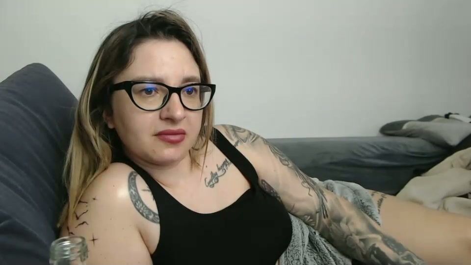Larysalovexxx94 sex cam chat 22-Mar-26