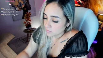 la_venezolana recorded nude video 845567
