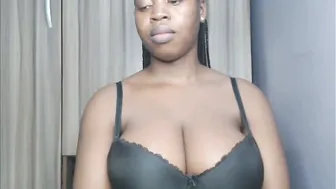 Ebonyx_dripqueen bigboobs (03-23-2026)