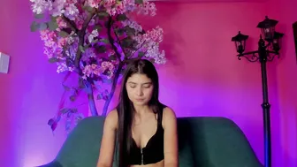 Emmifoox porn video (03/23/2026)