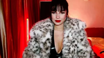 mistressfindom live webcam show 03/24/2026