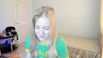 e___lisa 18 sex cam