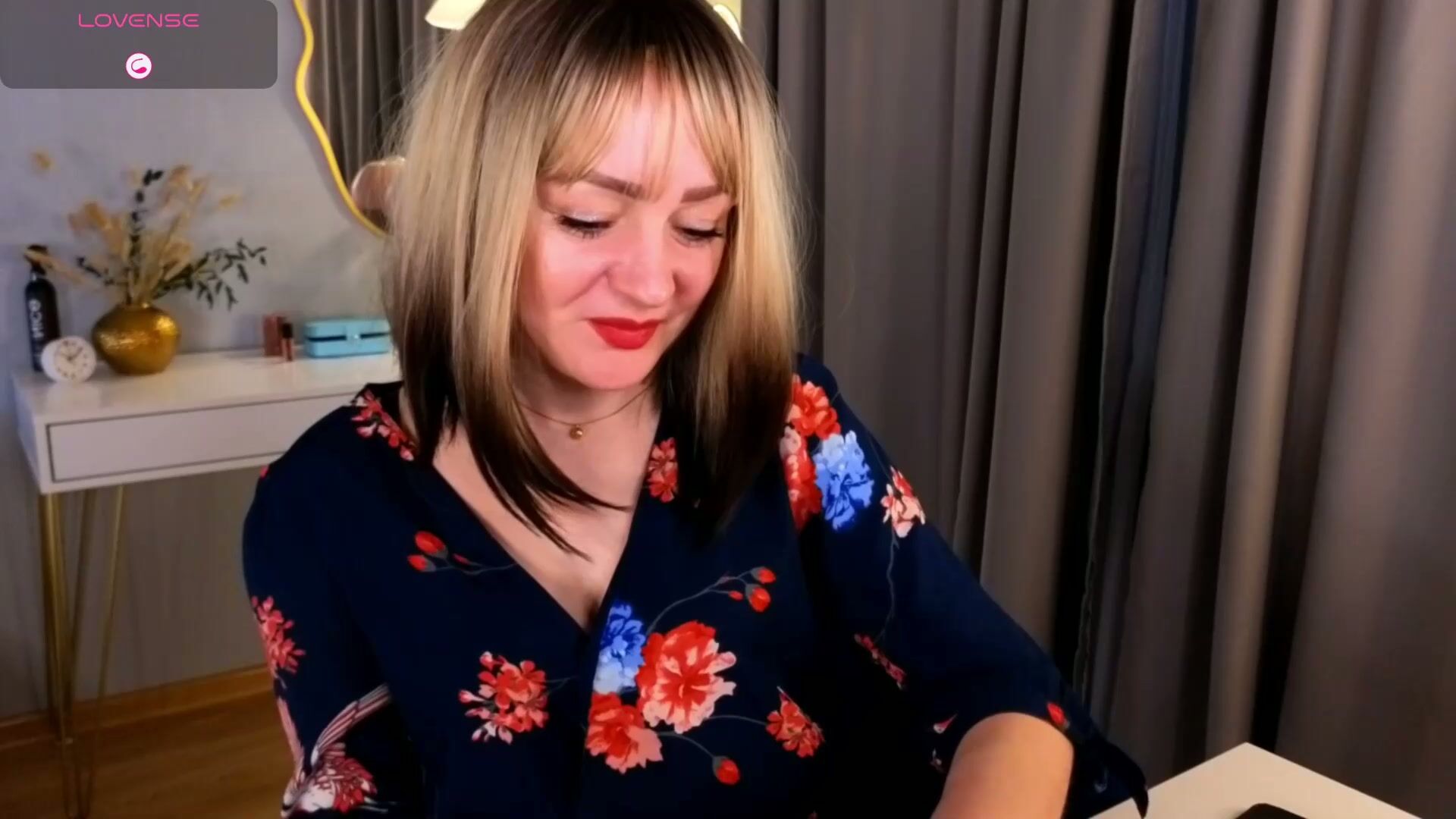 Rones_meee amateur webcam video 24-Mar-26