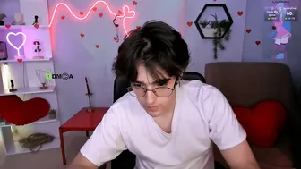 harry_luk 03-24-2026 glasses