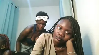 barbie_queen2 bigboobs on live cam