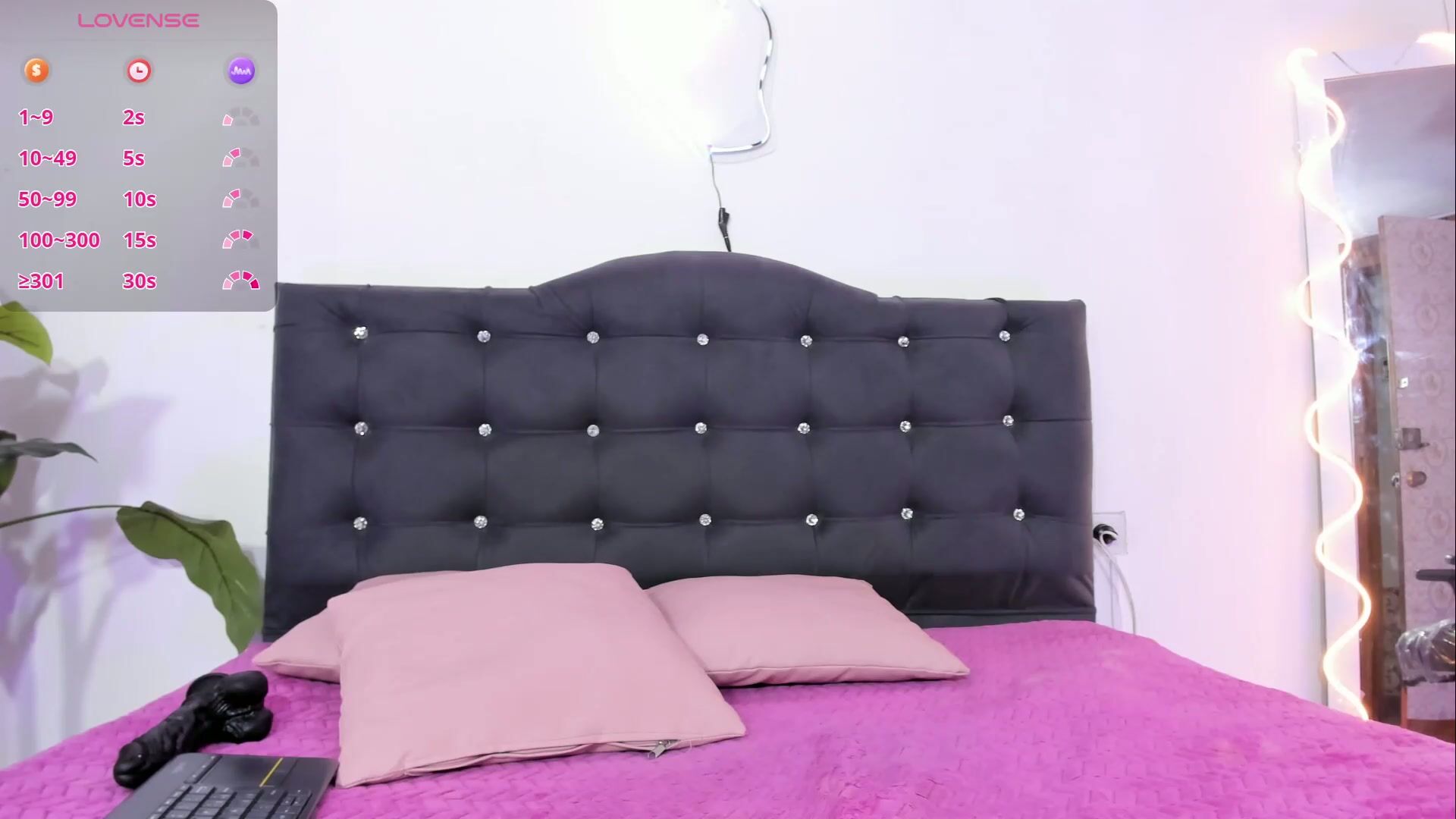Lindsay_tay video chat porn - (03-24-2026)