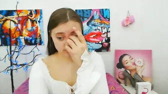 Arinabelle webcam show 24 March 2026