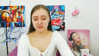 Arinabelle webcam show 24 March 2026