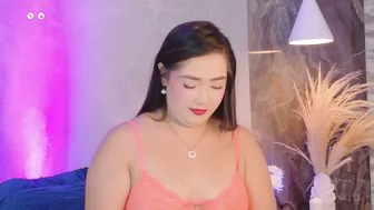 hannaprada1 posing on webcam (03-24-2026)