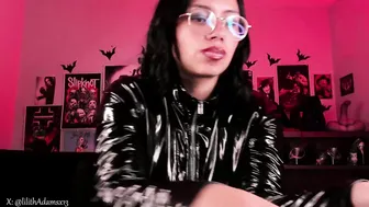 Lilith_deveraux_ sissy porn cam chat