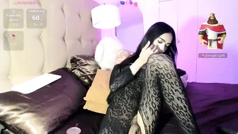 khalifafoxxxx asian - 03/25/2026