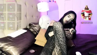 khalifafoxxxx asian - 03/25/2026