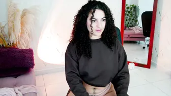 Merida_bell18 porn cam chat (03-25-2026)