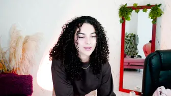 Merida_bell18 porn cam chat (03-25-2026)