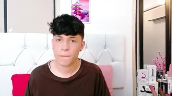 axel_evanss bigcock (03/25/2026)