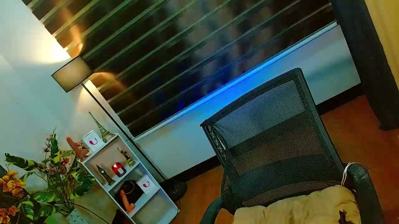 Yasii19 bigcock (03/25/2026)