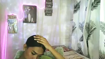 ur_dazzlingmorenaxx new on cam