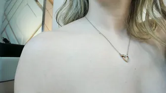 Nia_crawford_ blonde naked