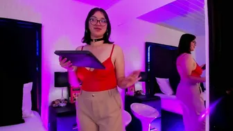 lilithbluum porn chat 25 March 2026