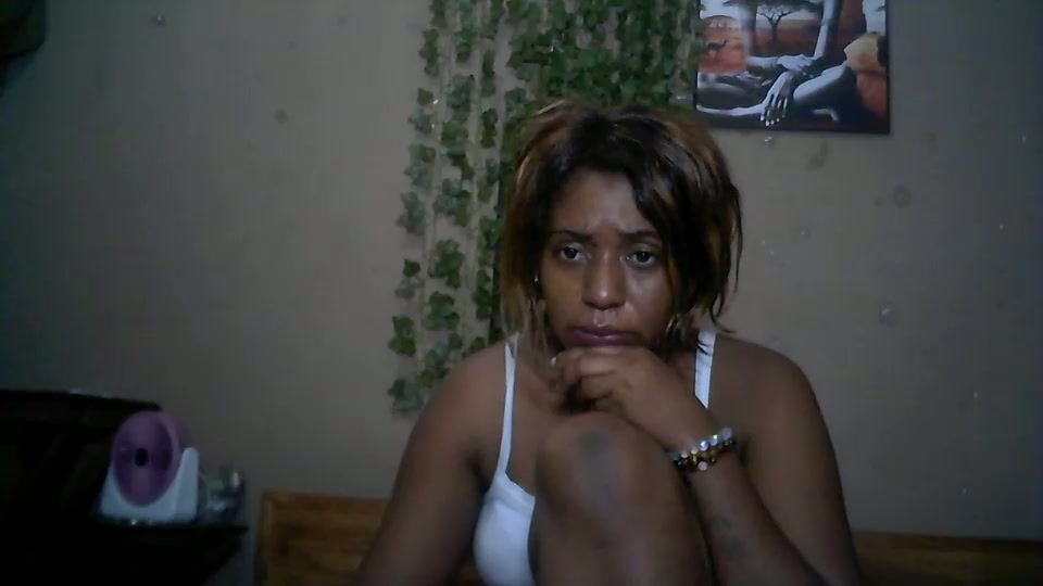 Verronique1511 sex chat cam (03/25/2026)