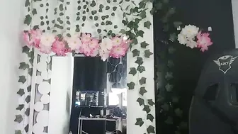 mis_iyasha sex cam chat 03/26/2026