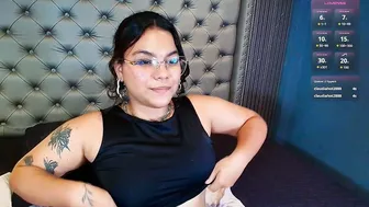 Naomi_cute_ squirt - 03-26-2026