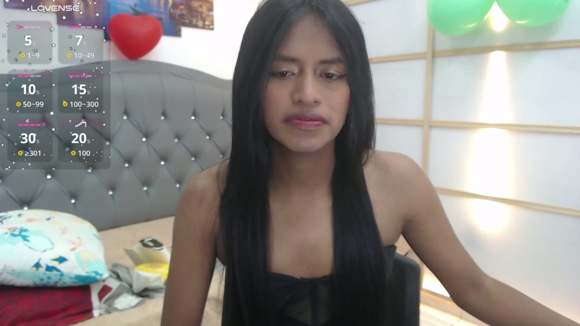 Enyelin 26-Mar-26 nude cam