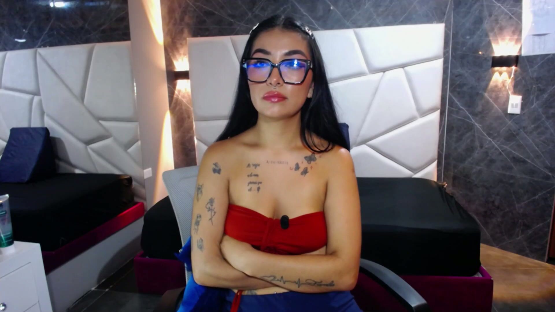 idk_24 cam xxx (03-26-2026)