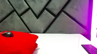 sweetluna07 bigass cam video