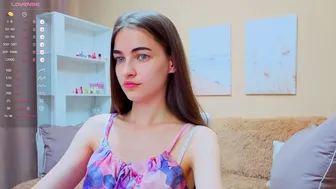 vikiberry saliva sex chat