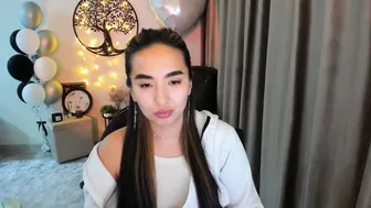 Worldofkim 03/26/2026 smalltits