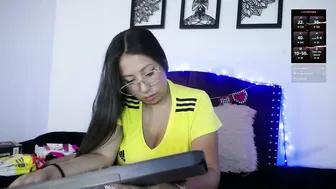 sienna_rose_pym posing on cam hot webcam porn