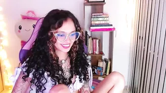 Bluee_v cam sex chat 03-27-2026