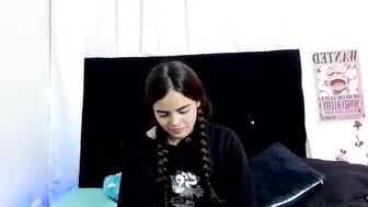 queen_misy chat sex 27-Mar-2026