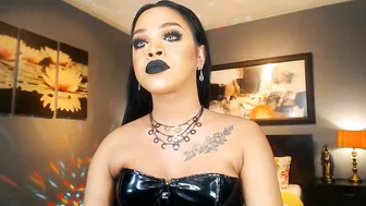 urmajestytyra recorded nude video 862527