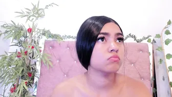 Alaia2_ cam cam sex chat