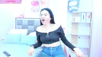 Emily9__ porn chat video (03-28-2026)