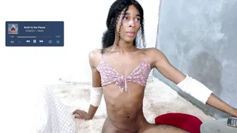 laraparx (03/28/2026) trans