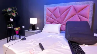 mia_milff recorded nude video 865764