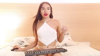marajanee cam nude (03/28/2026)